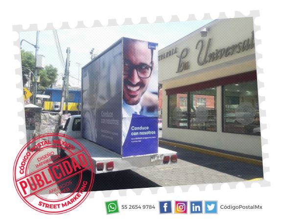 Fotografía de valla movil para cabify en ruta