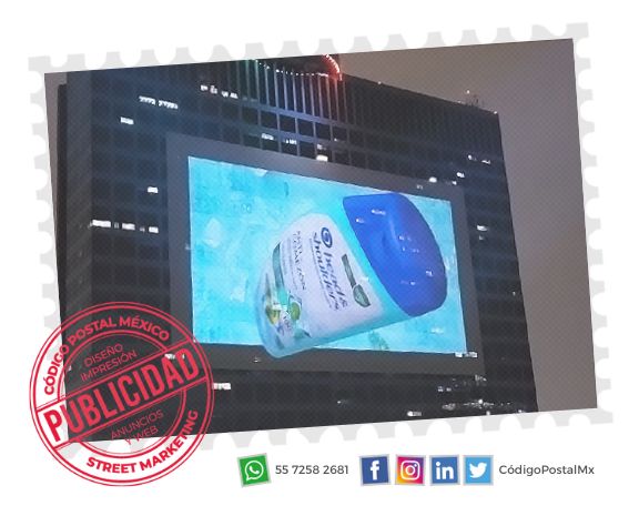 Imagen de Proyecciones de Beaming advertising o Proyecciones 3D Head and Shoulders